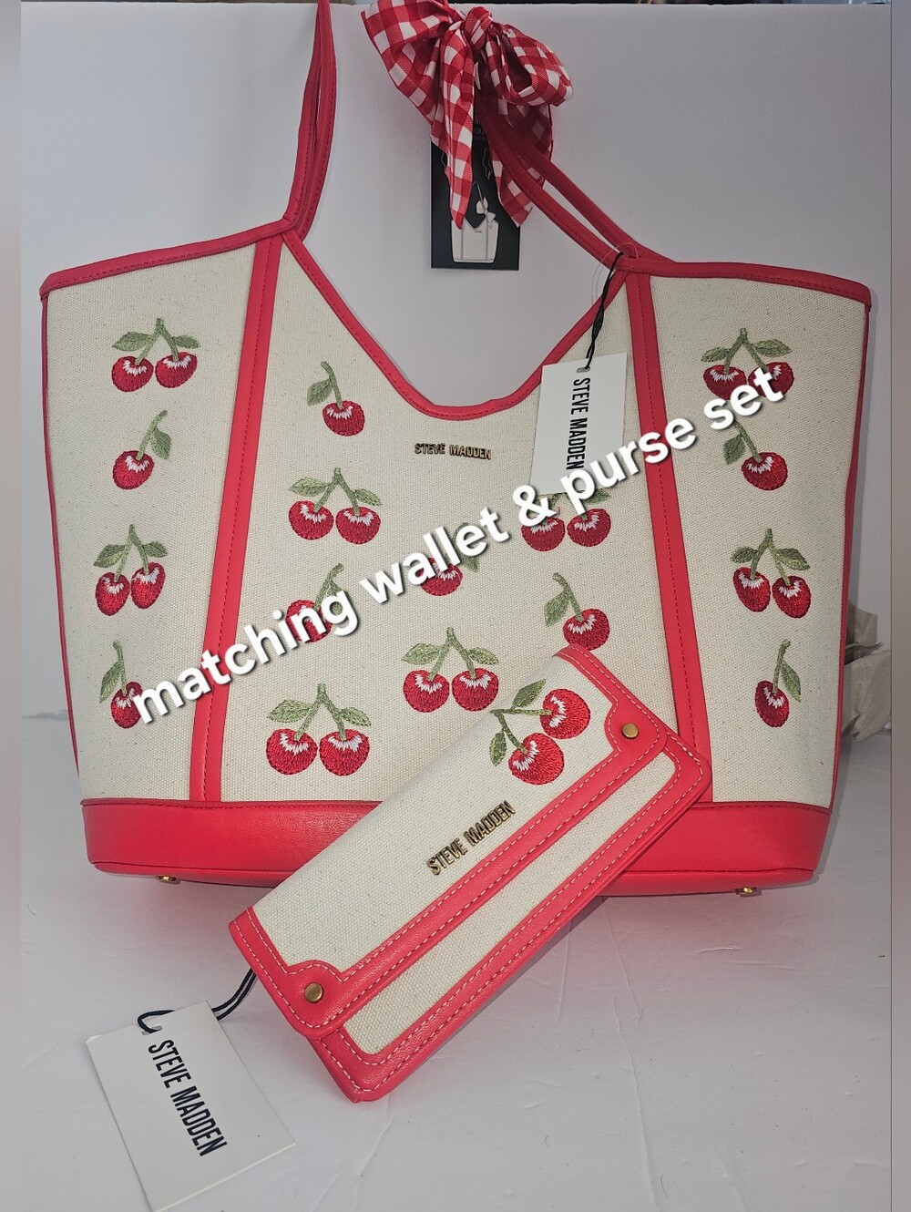 🍒🍒NWT STEVE MADDEN 🍒Cherries🍒 Large Shoulder Bag & Wallet Set & Hair Bow🍒🍒